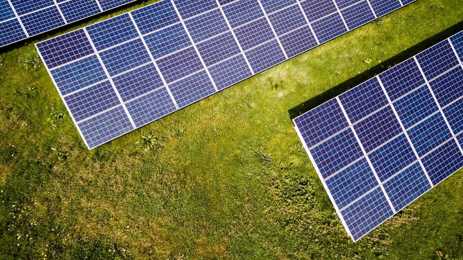 DCirrus VDR - secure energy deal room ready for investor collaboration