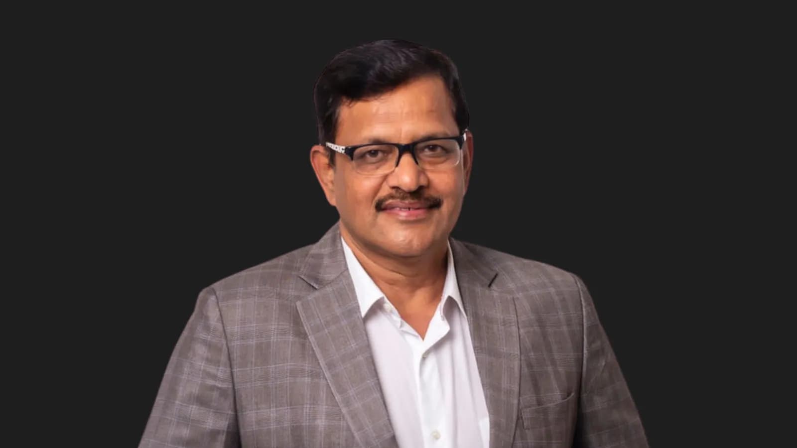 Parag Srivastava, Chief Growth Officer at DCirrus